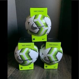 Nike Magia Official Premier League Soccer Balls